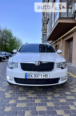 Універсал Skoda Superb 2013 в Вінниці