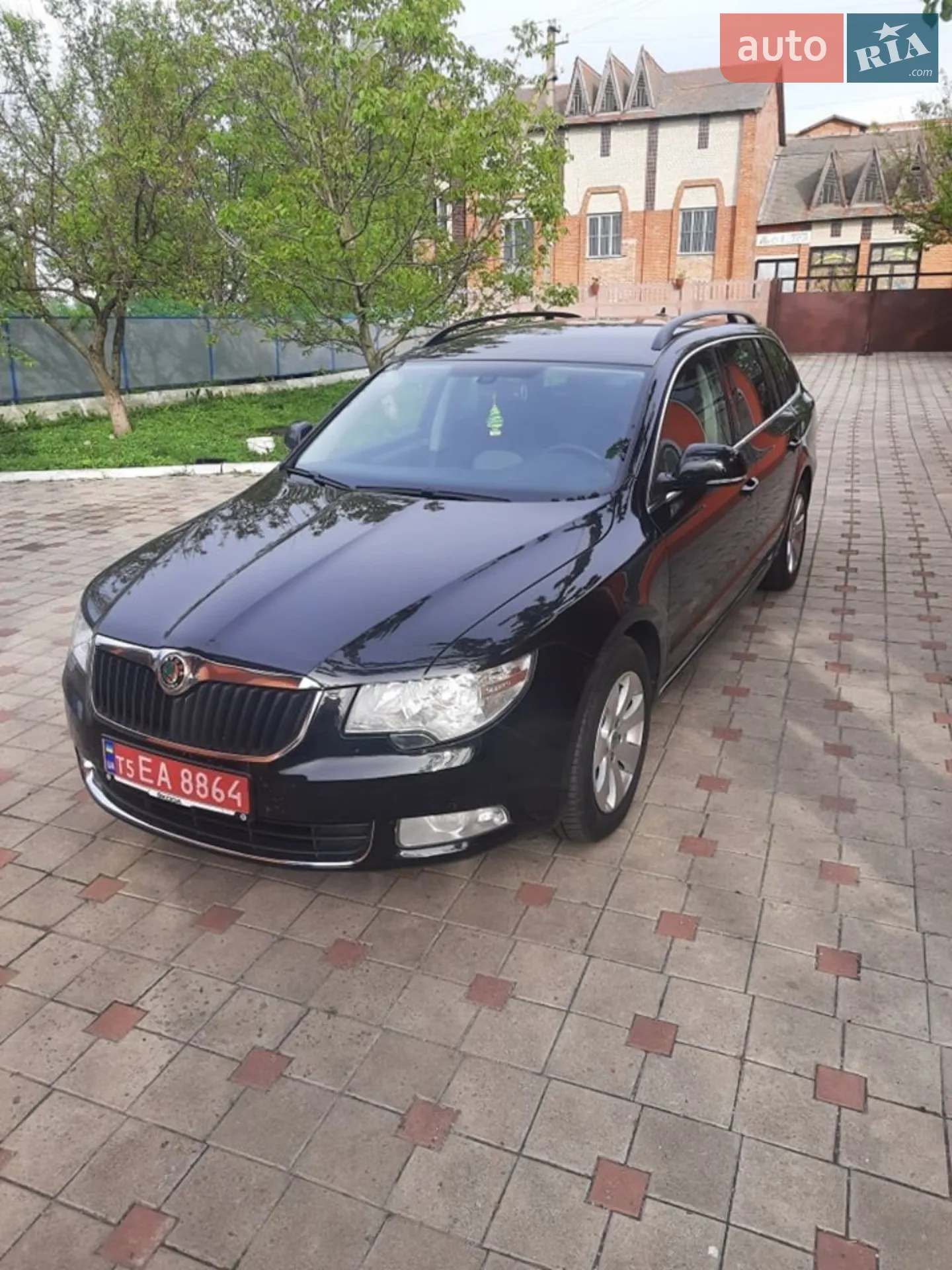 2012 Skoda Superb - мініатюра 2