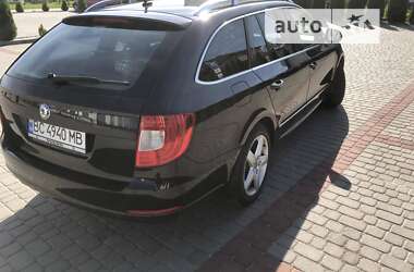 Универсал Skoda Superb 2010 в Львове