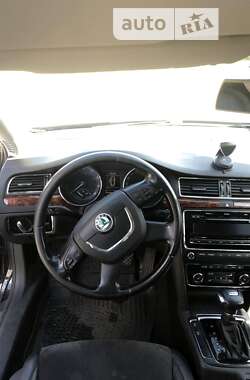 Универсал Skoda Superb 2010 в Львове