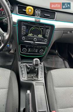 Универсал Skoda Superb 2010 в 