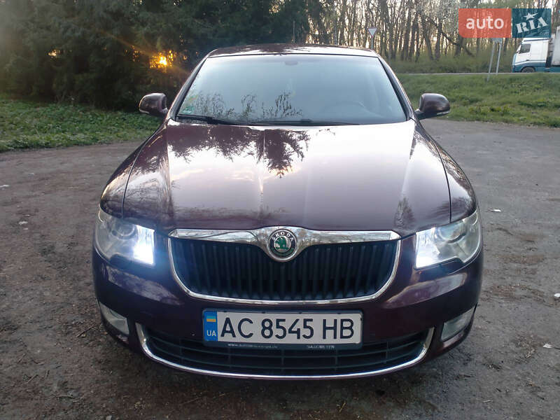Лифтбек Skoda Superb 2008 в Горохове