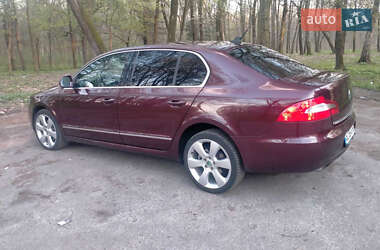 Лифтбек Skoda Superb 2008 в 