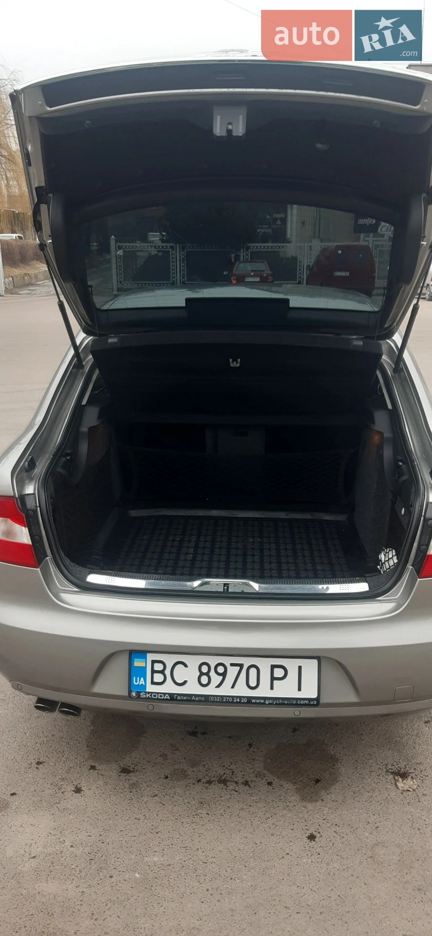 2012 Skoda Superb - мініатюра 5