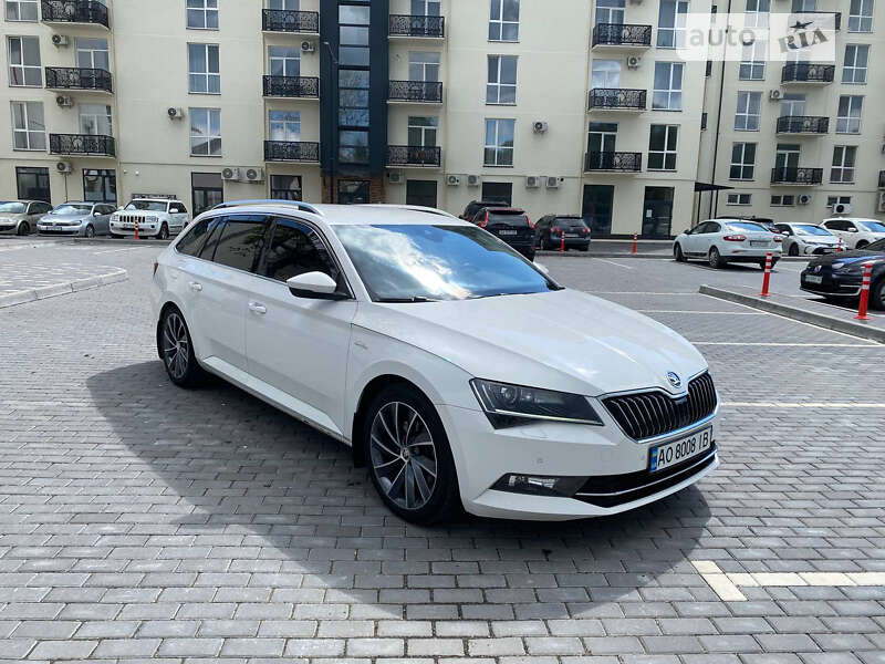 Универсал Skoda Superb 2015 в Сваляве фото 2 Универсал Skoda Superb 2015 в Сваляве