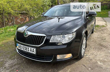 Лифтбек Skoda Superb 2011 в Виннице