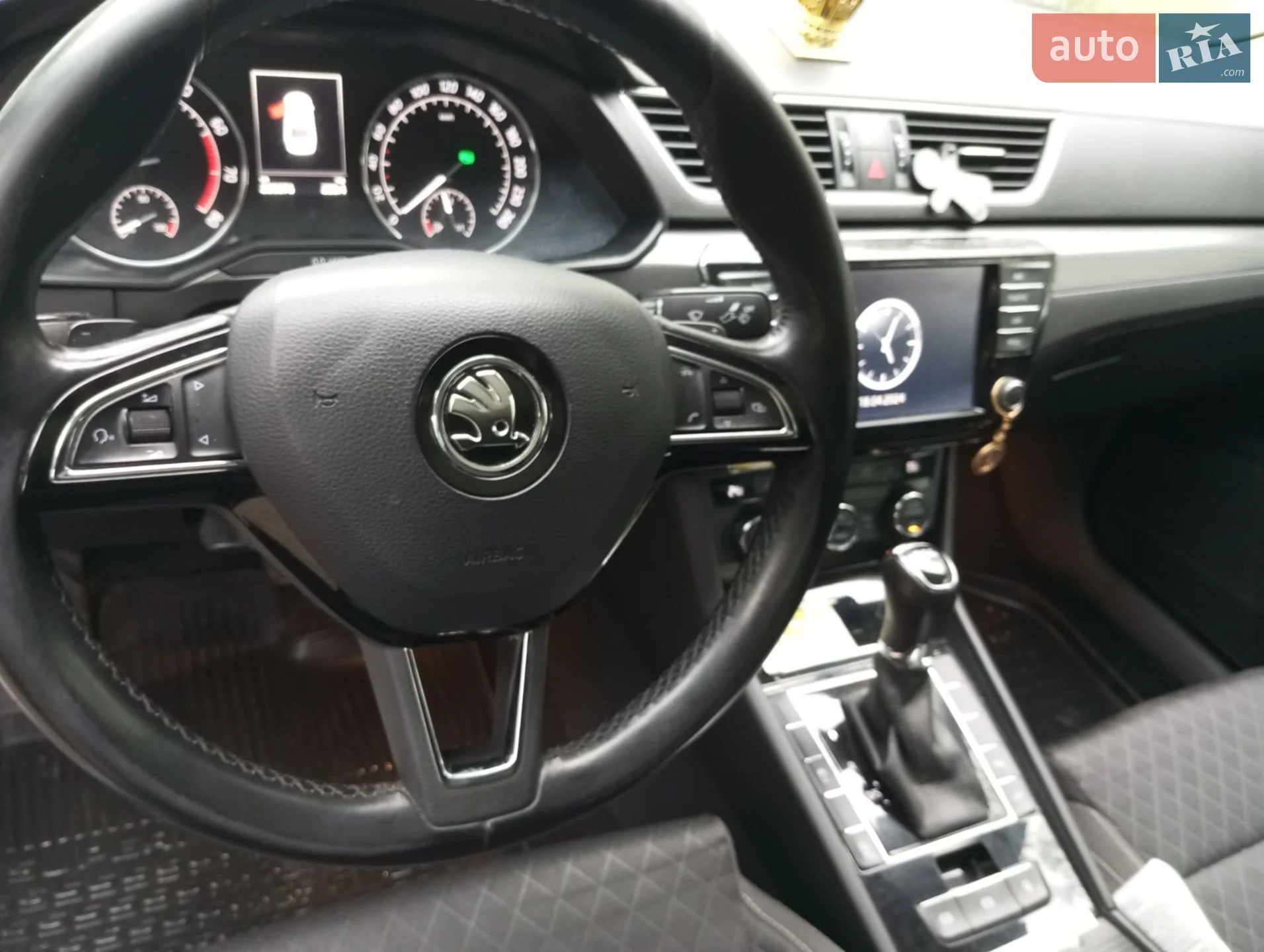 2015 Skoda Superb - мініатюра 8