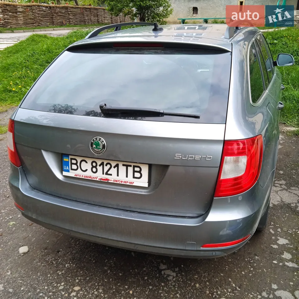 2011 Skoda Superb - мініатюра 27