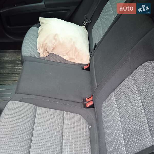 Универсал Skoda Superb 2012 в Бориславе