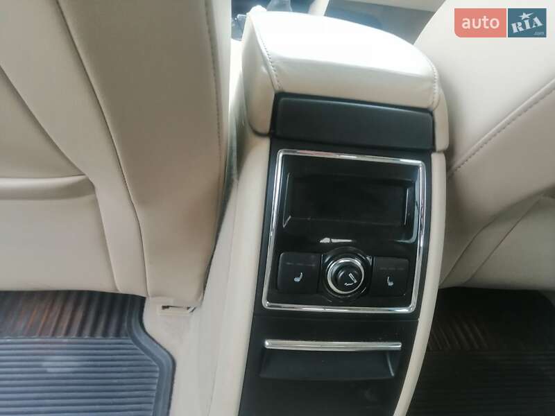 Лифтбек Skoda Superb 2010 в Ивано-Франковске фото 22 Лифтбек Skoda Superb 2010 в Ивано-Франковске