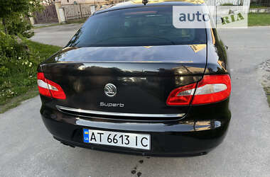 Ліфтбек Skoda Superb 2011 в Калуші