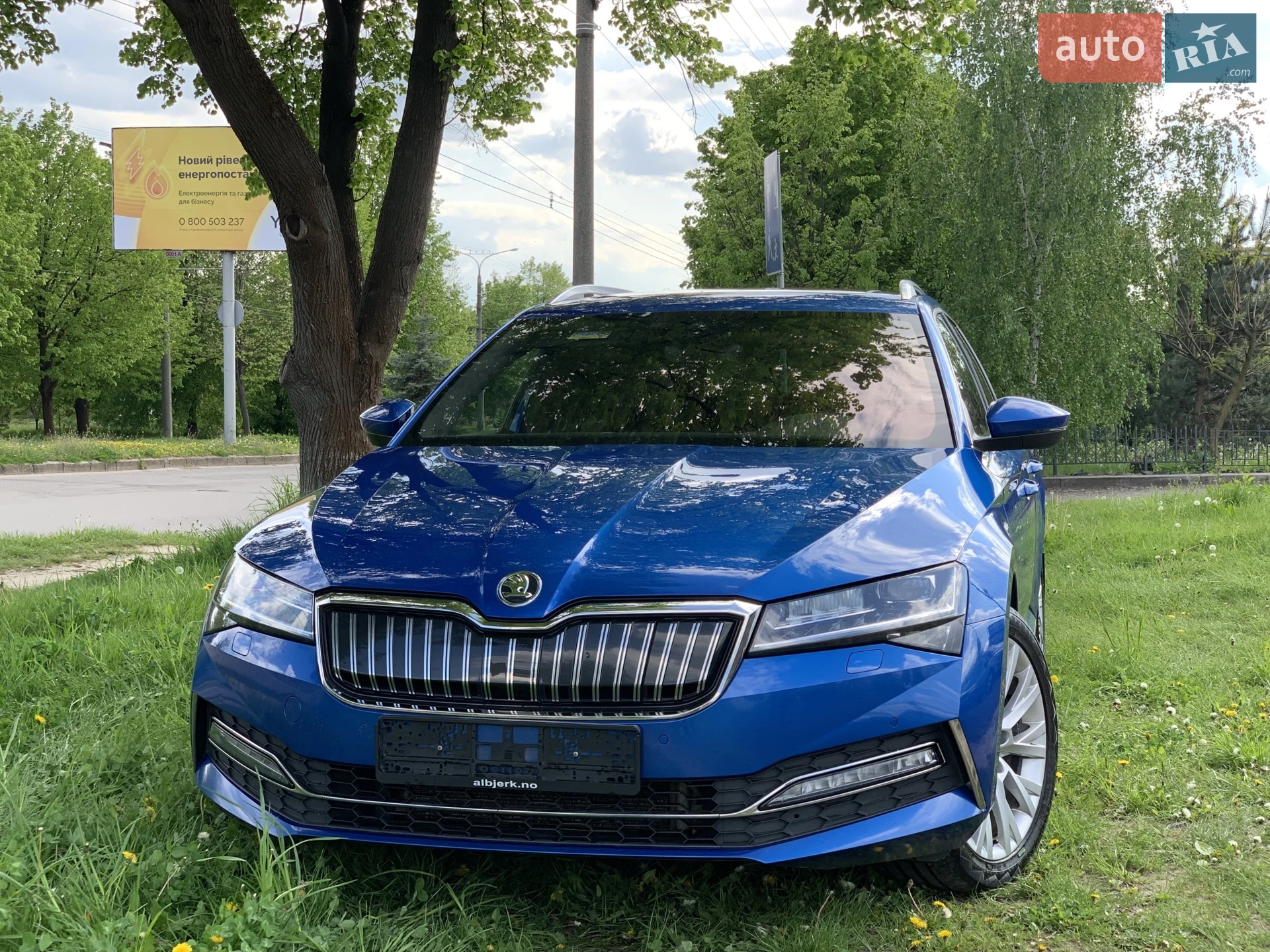2020 Skoda Superb - мініатюра 3