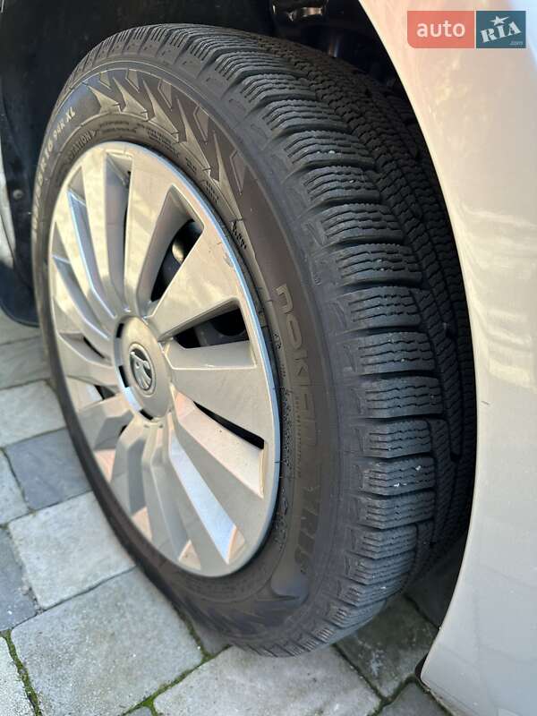 Лифтбек Skoda Superb 2013 в Ужгороде