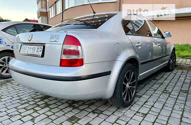 Ліфтбек Skoda Superb 2006 в Острозі