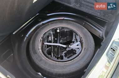 Лифтбек Skoda Superb 2011 в 
