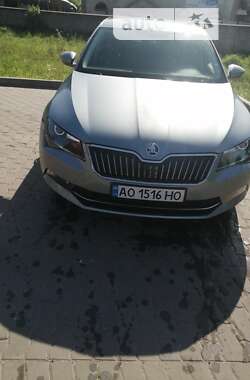 Ліфтбек Skoda Superb 2017 в Ужгороді