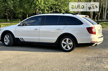 Универсал Skoda Superb 2011 в Коломые