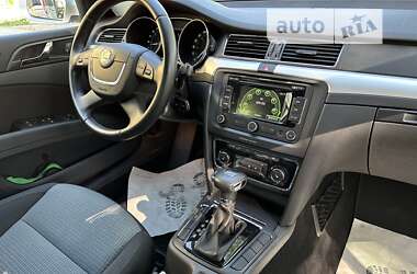 Универсал Skoda Superb 2012 в Луцке