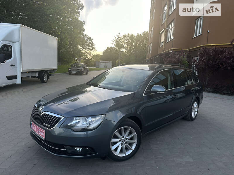 Універсал Skoda Superb 2014 в Дубні