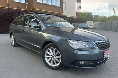 Универсал Skoda Superb 2014 в Дубно