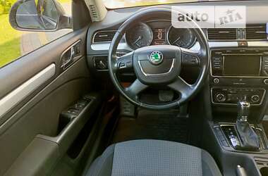 Универсал Skoda Superb 2013 в Бориславе