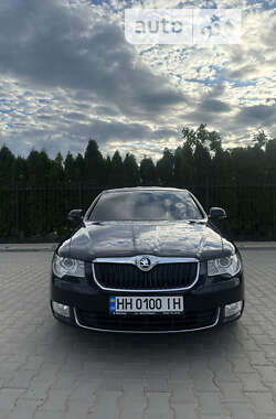 Лифтбек Skoda Superb 2009 в Одессе