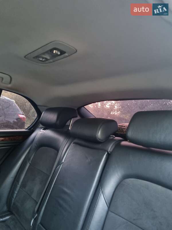 Лифтбек Skoda Superb 2009 в Запорожье