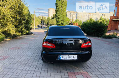 Ліфтбек Skoda Superb 2011 в Запоріжжі