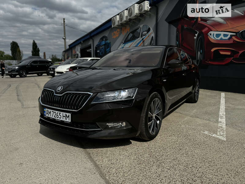 Ліфтбек Skoda Superb 2016 в Житомирі