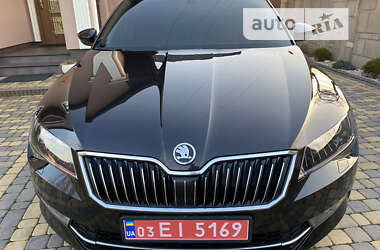 Лифтбек Skoda Superb 2016 в Коломые