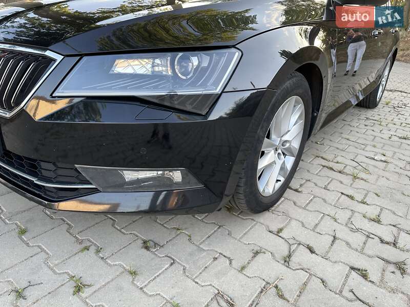 Ліфтбек Skoda Superb 2016 в Житомирі