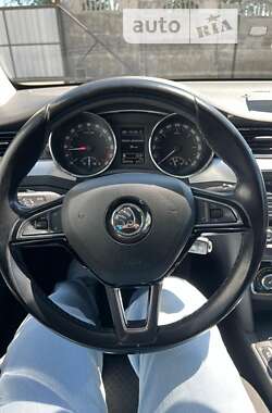 Универсал Skoda Superb 2014 в Луцке