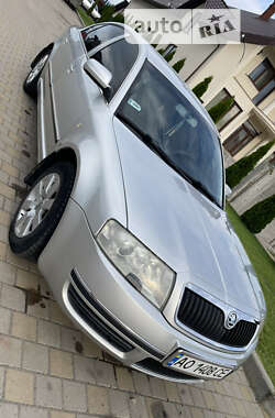 Ліфтбек Skoda Superb 2005 в Виноградові