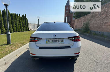 Лифтбек Skoda Superb 2017 в Днепре