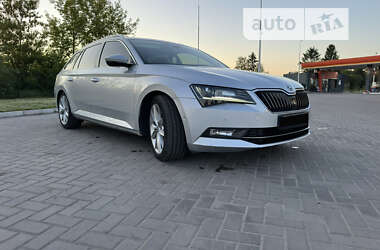 Універсал Skoda Superb 2018 в Ковелі