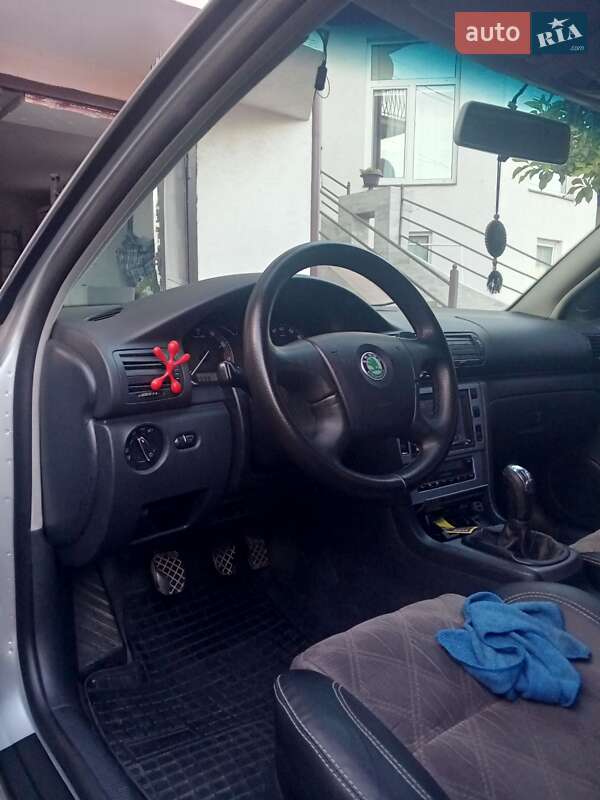 Лифтбек Skoda Superb 2008 в Хусте