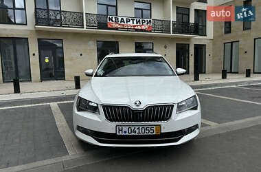 Универсал Skoda Superb 2016 в 