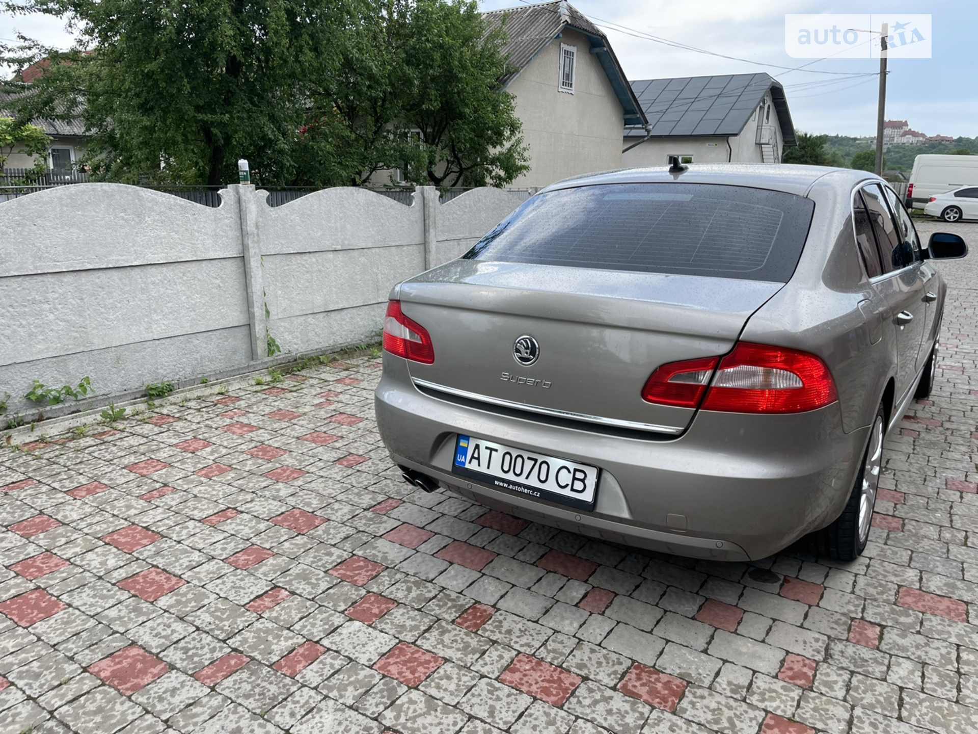 2010 Skoda Superb - мініатюра 31