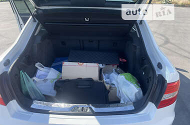 Ліфтбек Skoda Superb 2013 в 