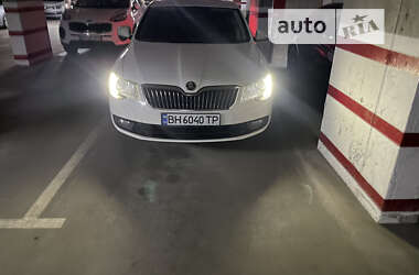 Ліфтбек Skoda Superb 2013 в 