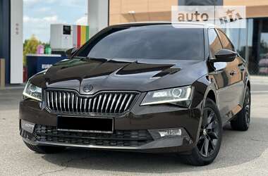 Ліфтбек Skoda Superb 2017 в Дніпрі