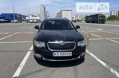 Универсал Skoda Superb 2011 в Киеве