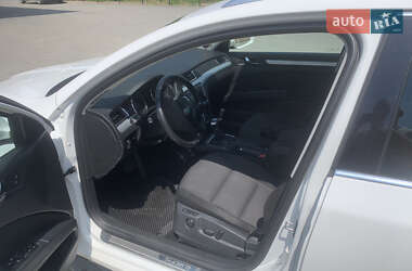 Универсал Skoda Superb 2012 в 