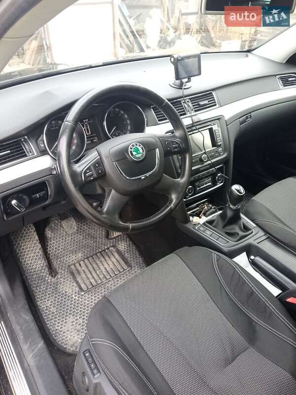 Универсал Skoda Superb 2013 в Чорткове фото 5 Универсал Skoda Superb 2013 в Чорткове