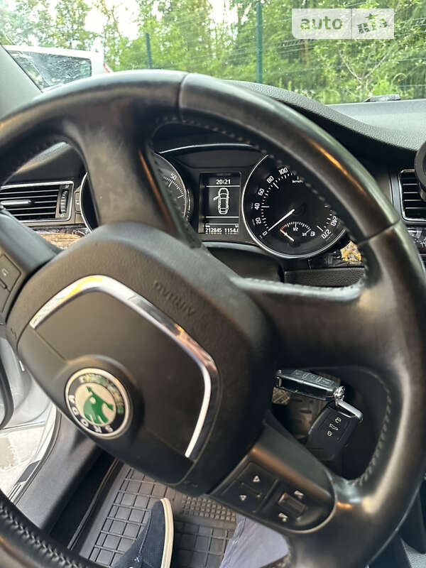 Лифтбек Skoda Superb 2008 в Киеве
