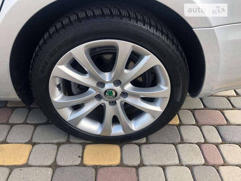 Лифтбек Skoda Superb 2008 в Киеве