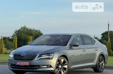 Лифтбек Skoda Superb 2019 в Луцке