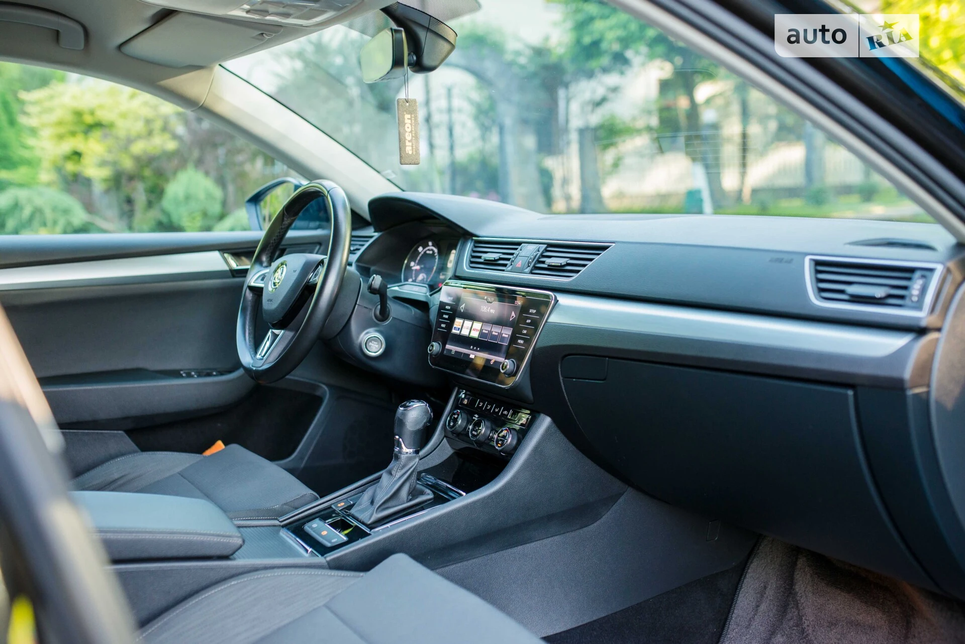2019 Skoda Superb - мініатюра 19