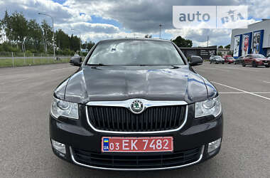 Лифтбек Skoda Superb 2009 в Ковеле