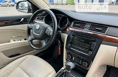 Лифтбек Skoda Superb 2009 в Ковеле